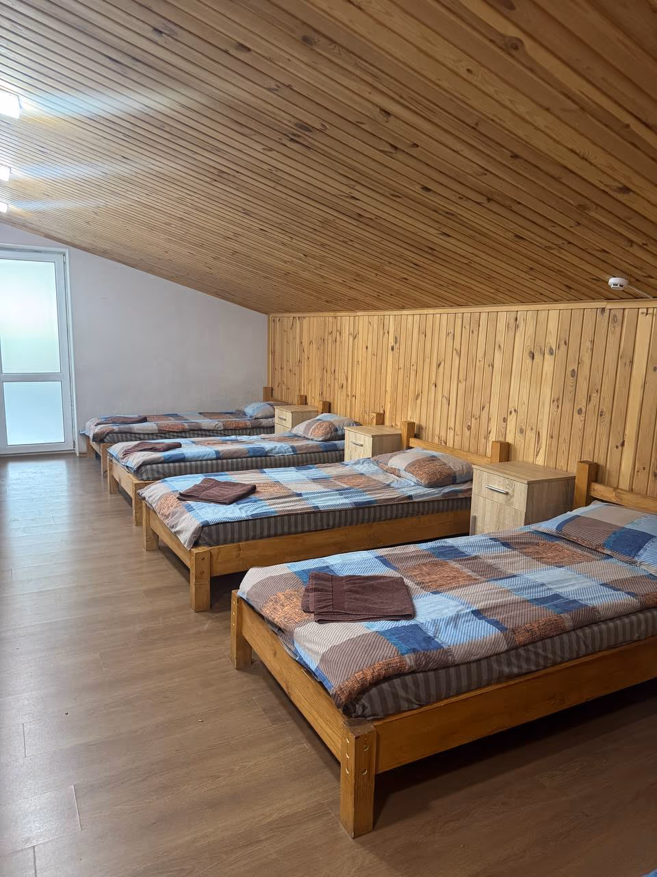 Проживання та територія табору