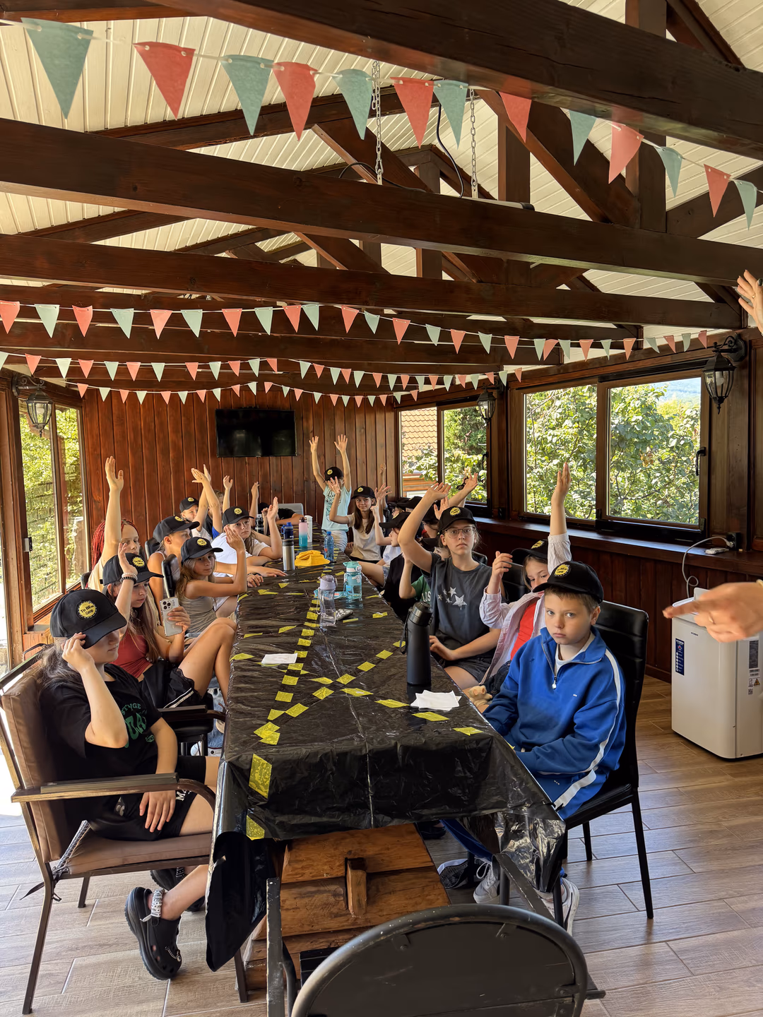 Дитячий табір PolianskiCamp · To BE(e) Camp