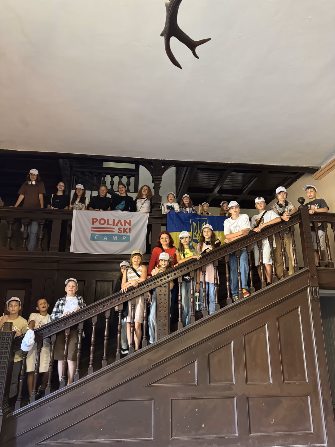 Дитячий табір PolianskiCamp · To BE(e) Camp